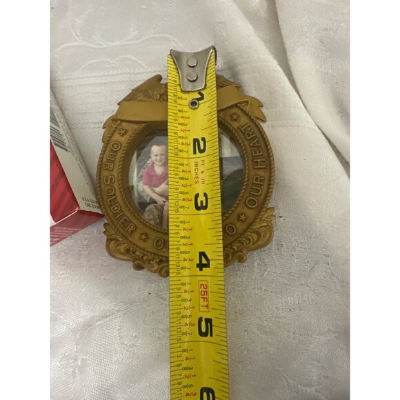 Hallmark 2014 Keepsake Ornament "Our Hero" - Picture 2 of 5